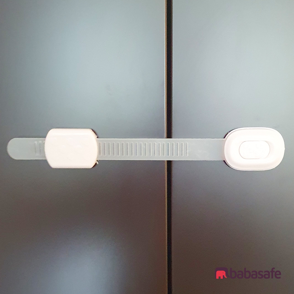 Child & Baby Safety Magnetic Key for Kitchen Cupboard Drawer Locks, 2